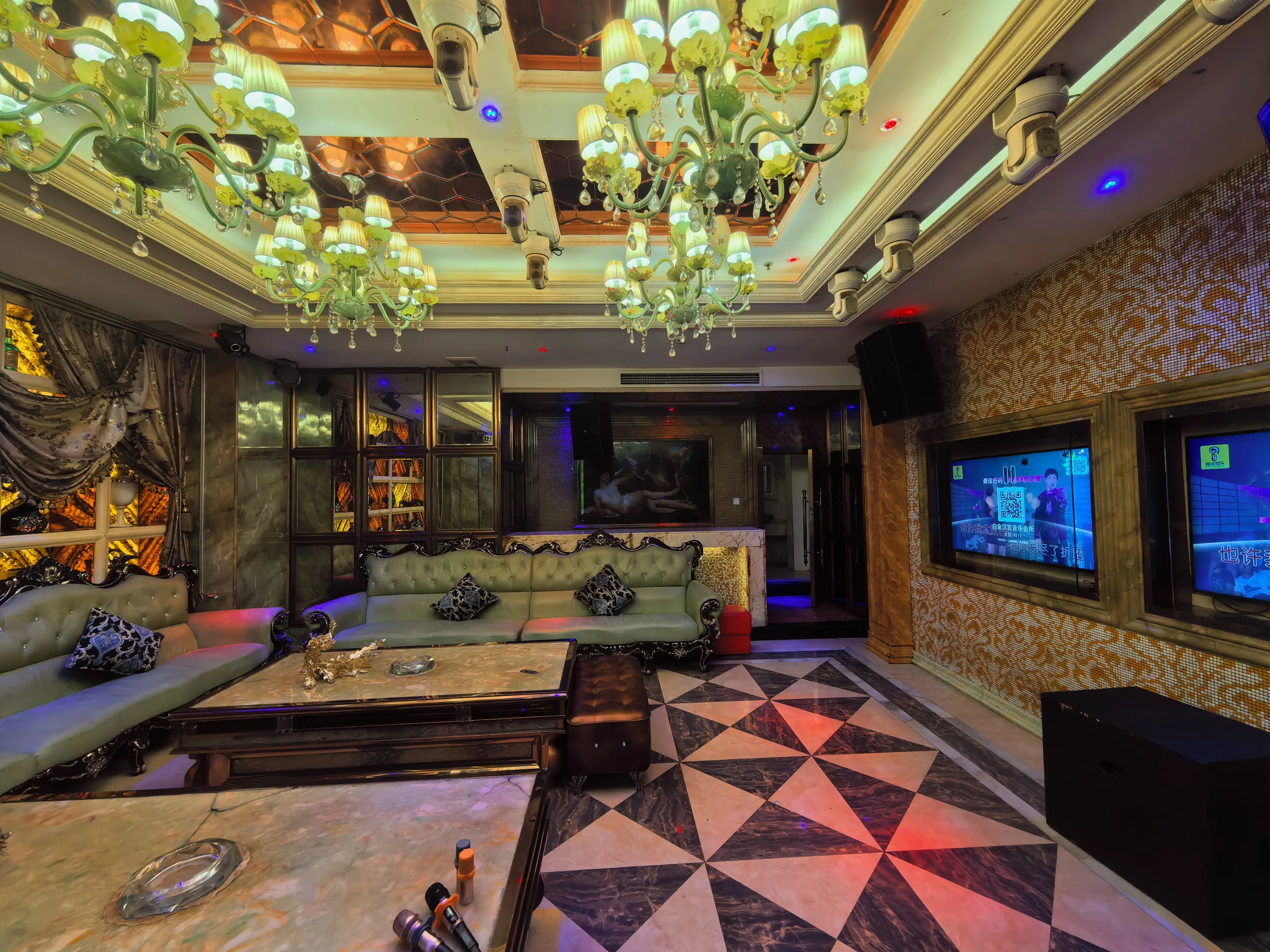 赣州商务KTV尽享商务精英休闲时光-大余县ktv预订